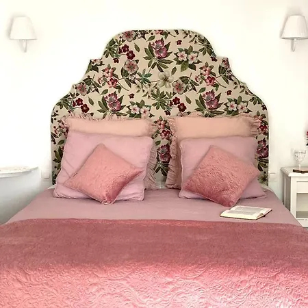 Bed and Breakfast Le Vieux Moulin Bouhet Esterno foto