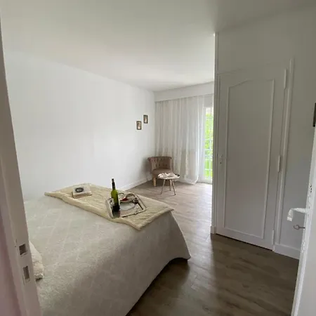Bed and Breakfast Le Vieux Moulin Bouhet Esterno foto