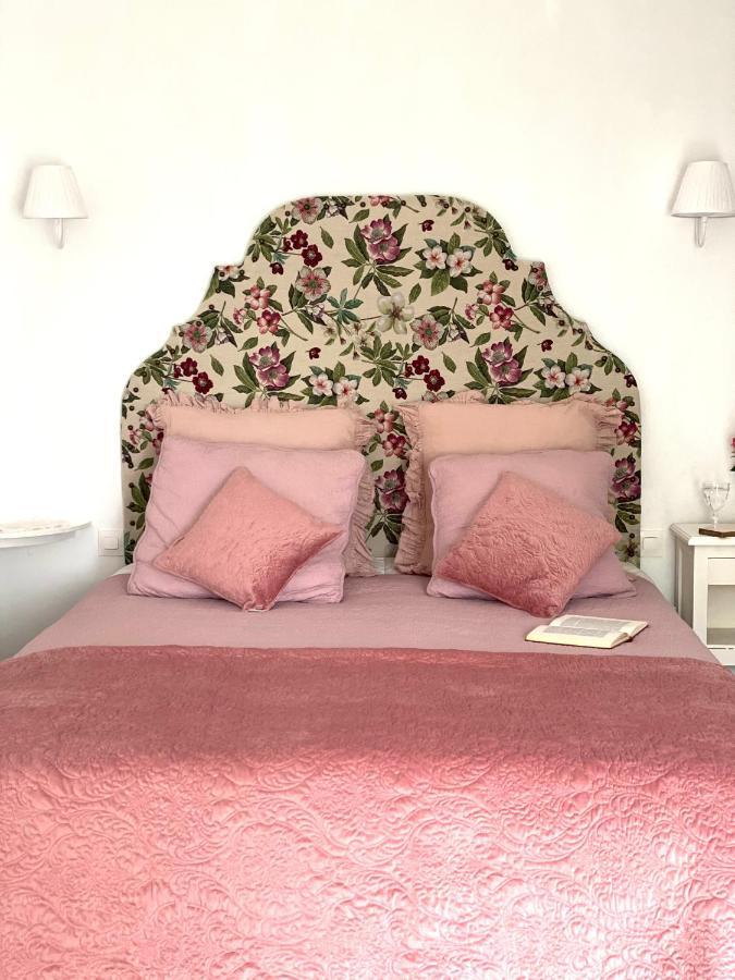Le Vieux Moulin Bed and breakfast Bouhet